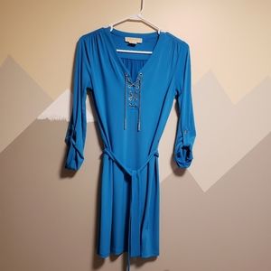 Lace up chain mini dress with belt in blue